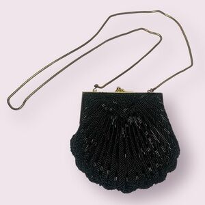 Vintage Carla Marchi Black Beaded Snap Shell Crossbody